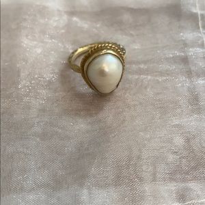 Pearl ring